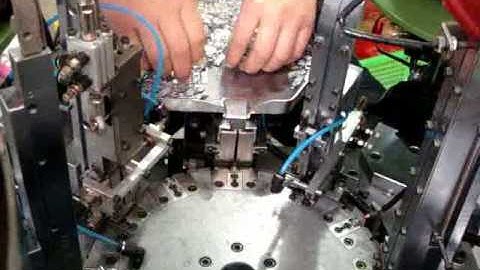 Auto-lock Slider Assembly Machine(channel type) Semi-auto mode QLQ-025A #Slider_machines