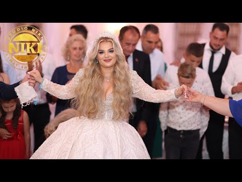 DASMAT SHQIPTARE - ARMENDI LEONORA