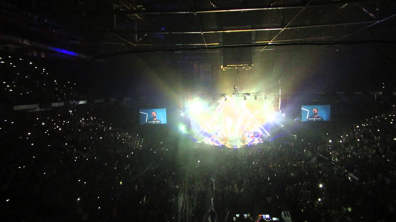 camera iphone 8 plus apk 2013_11_12 - Hillsong Concert - (8 of 11)