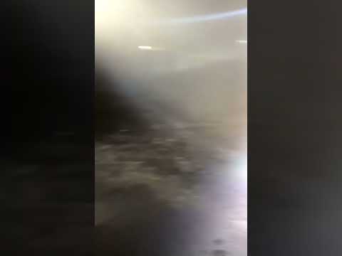 Video till Se Tesla Cybertruck i offroad-läge