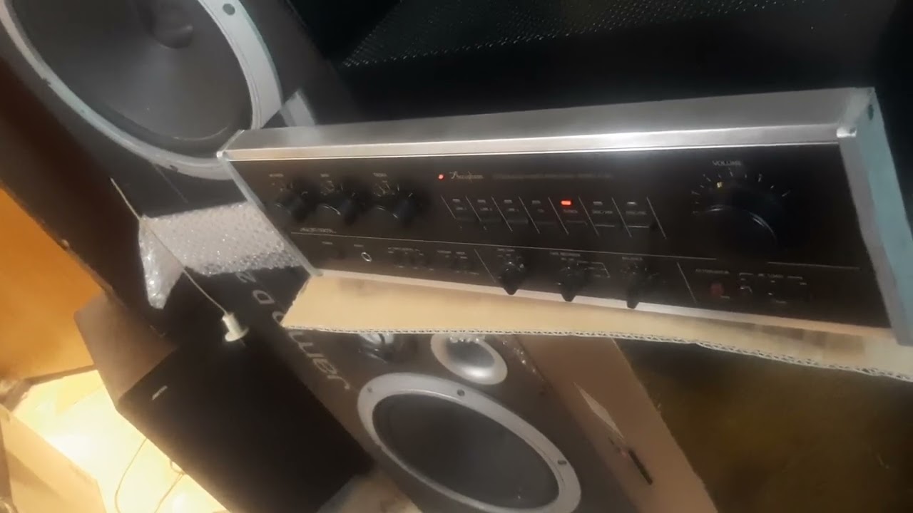 Cable test. Accuphase E-205, Nakamichi CDPlayer4 silver Limited edition, JAMO D266