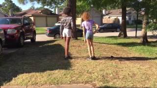 Girls dancing to bad and boujee