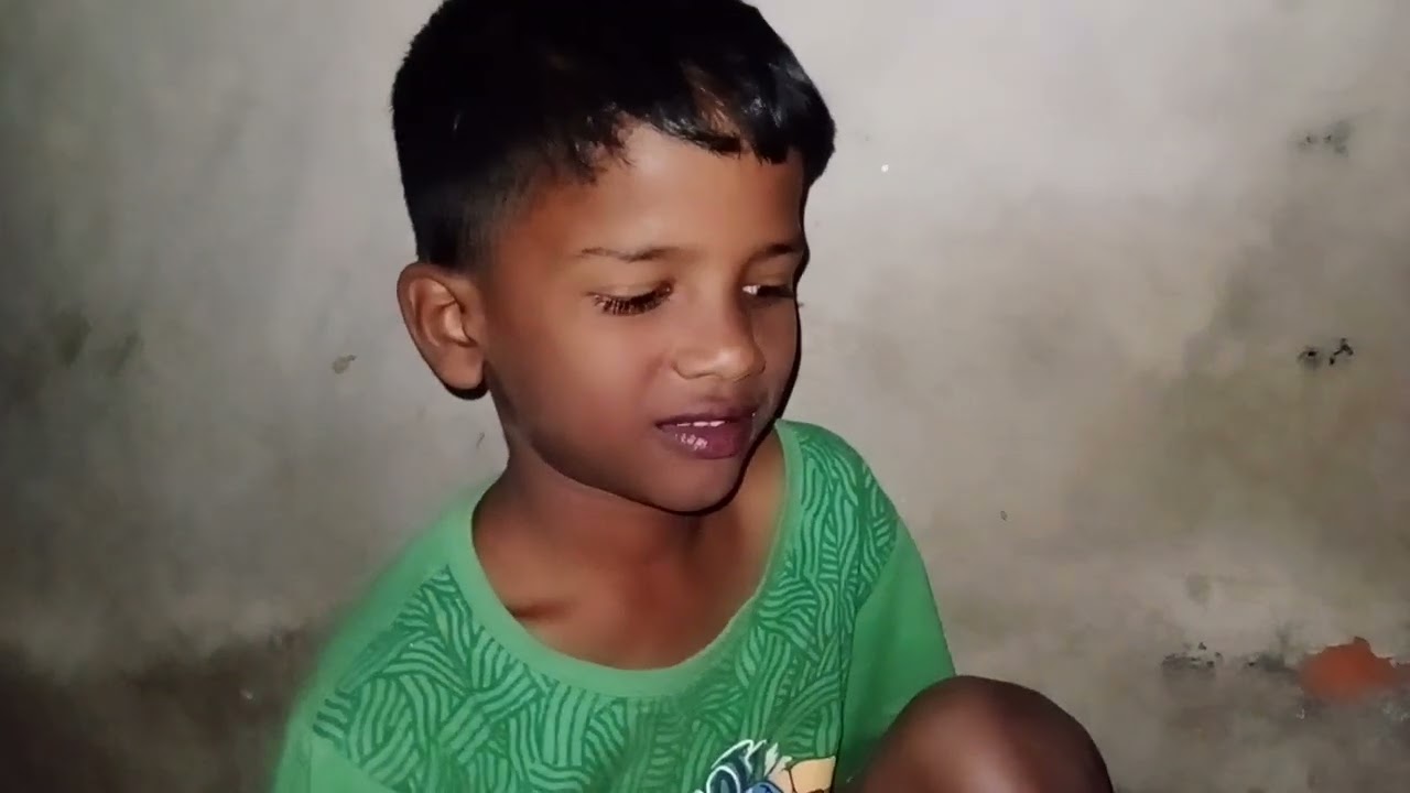 Aaj Sunday ko mere Ghar mein chicken ban raha hai#