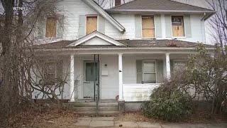 Connecticut man allegedly held captive for over 20 years releases 1st public statement