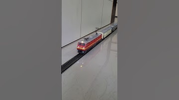 WAP4 and ICF coach model | Indian Train Model Set