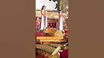 Traditional dance, as an opening for the shadow puppet show, will soon begin.#entertainment #hiburan