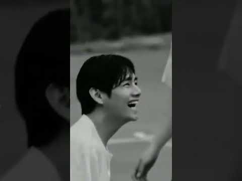 لست بعيدا عني انا احادثك كل يوم في قلبي 