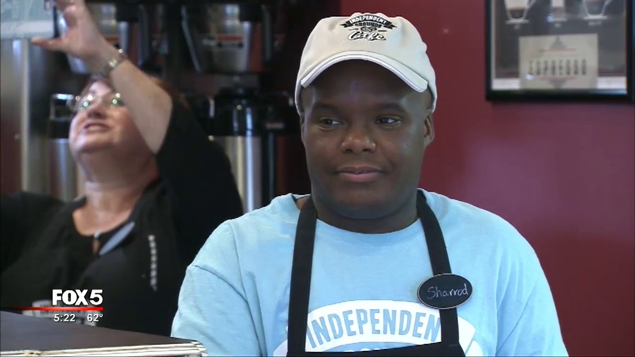 Coffee shop employs people with special needs - YouTube