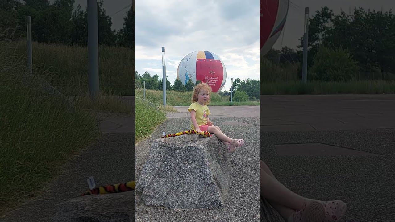 Парк "Le Parc du Petit Prince" (Маленький принц), Франция.