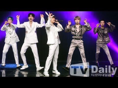 [TD영상] 디원스(D1CE) 카리스마 넘치는 타이틀곡 '깨워' 무대!