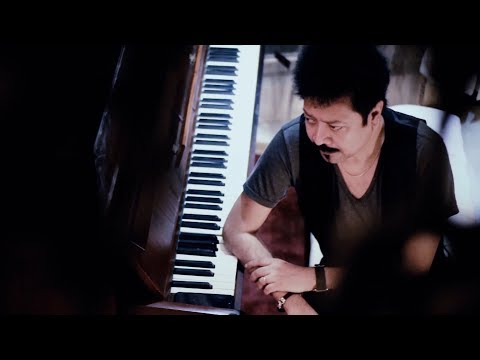 Proshno E Uthena | প্রশ্নই ওঠেনা । Kumar Bishwajit । Bangla New song 2018 | Official Music Video