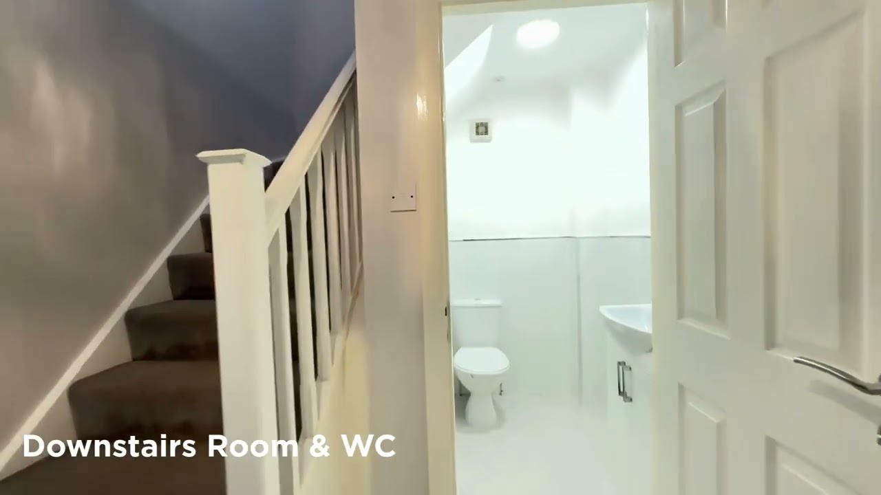 Easterfield Court, Livingston Village