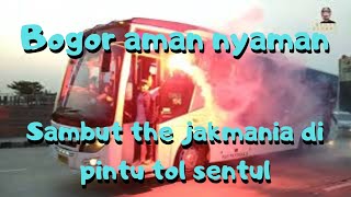 Menyambut Rombongan the jakmania keluar tol sentul || @Ailafamily84