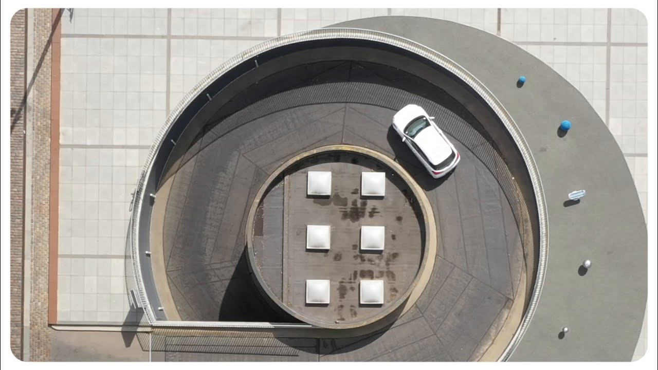 Effortless Parking with EasyPark CamAccess