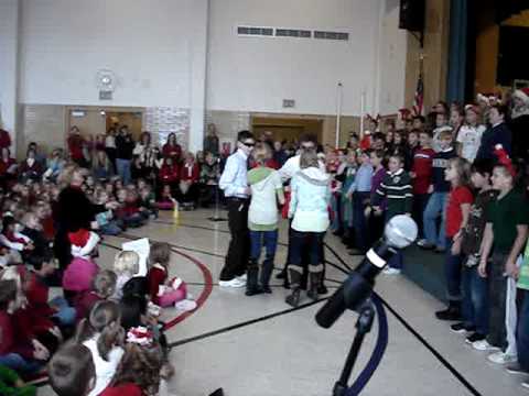 Blitzen Boogie - YouTube