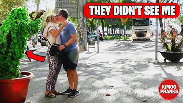 BUSHMAN PRANK: THEY HAVE NO IDEA WHAT