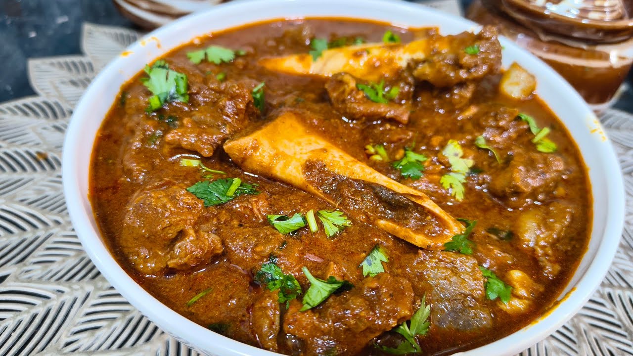 మటన్ కర్రీ ఇలా చేస్తే ముక్క మెత్తగా గ్రేవీ చిక్కగా వస్తుంది | Mutton Curry  Recipe in Telugu