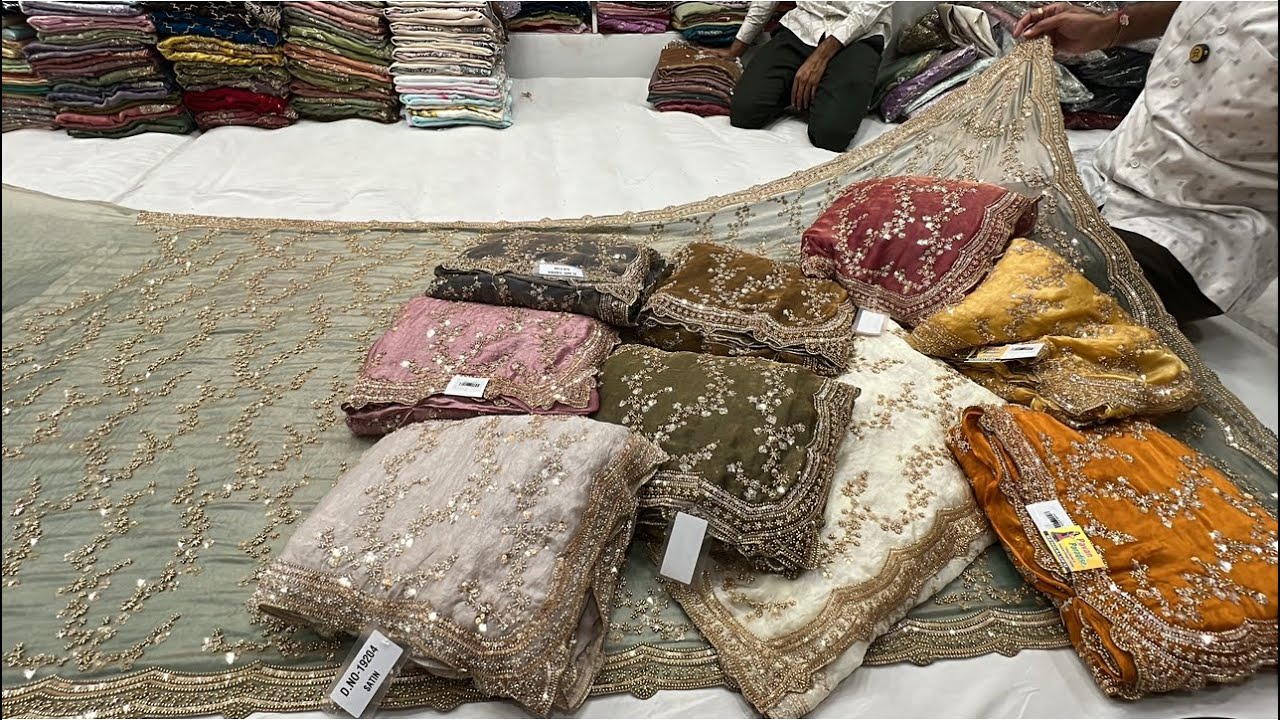 Chickpet Bangalore wholesale fancy designer sarees||Single saree courier available