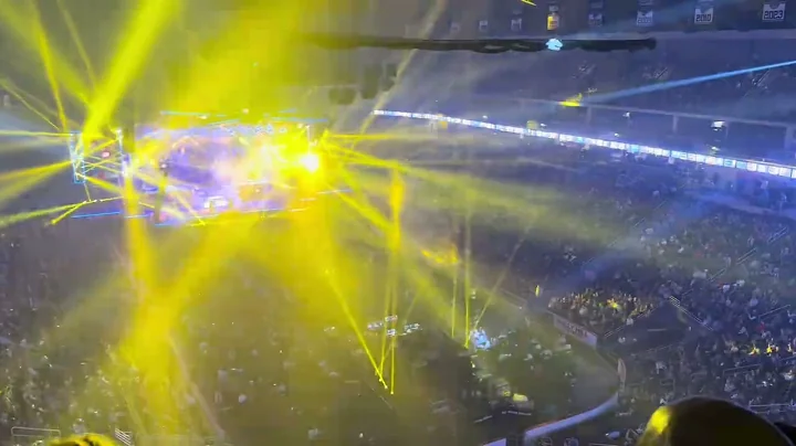 Trans-Siberian Orchestra - Carol of the Bells Live at Giant Center in Hershey, PA