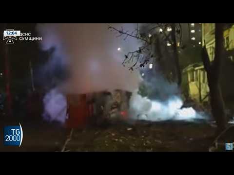 Video Ucraina, massiccio attacco russo. Bombe nel Dnipro