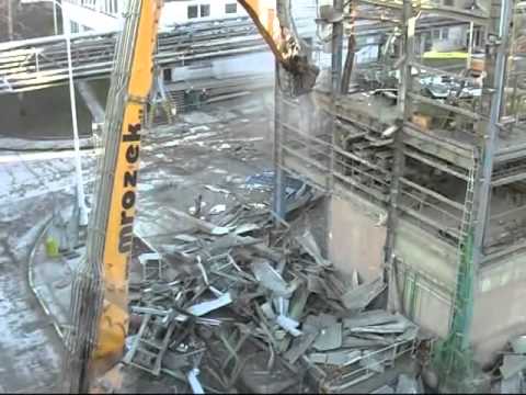 Video: Demolice V Šeremetěvu