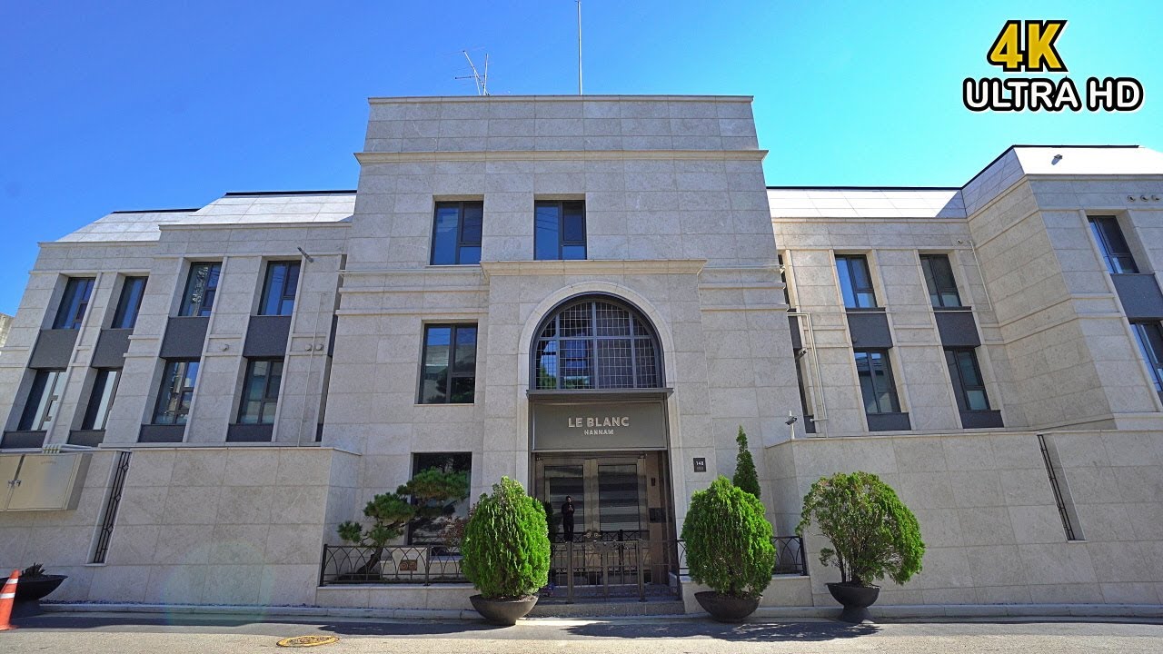 Роскошный дом, превосходящий все ожидания, первый роскошный дом за долгое время! Мы посетили Le B...