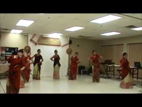 Group bihu dance Rongali bihu celebration Phoenix April 19 2014
