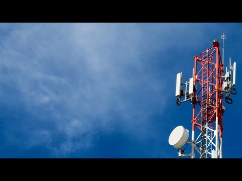 Video: ¿Por qué las torres de telefonía móvil tienen luces rojas?