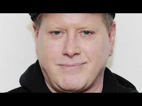 Video: Darrell Hammond Kekayaan Bersih: Wiki, Menikah, Keluarga, Pernikahan, Gaji, Saudara