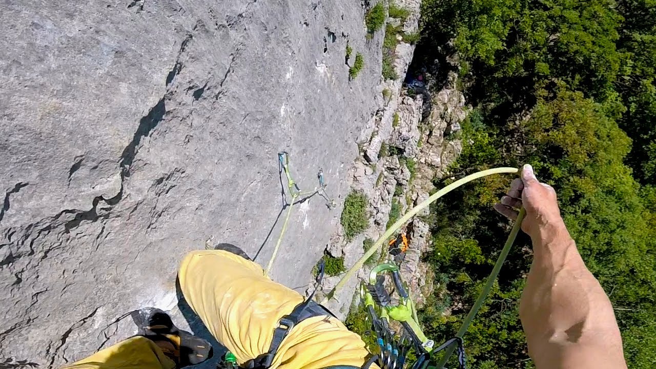 Napo, Ezio e le storie tese 6a+ | LEAD Rope SOLO Free Climbing | Italy, Karst