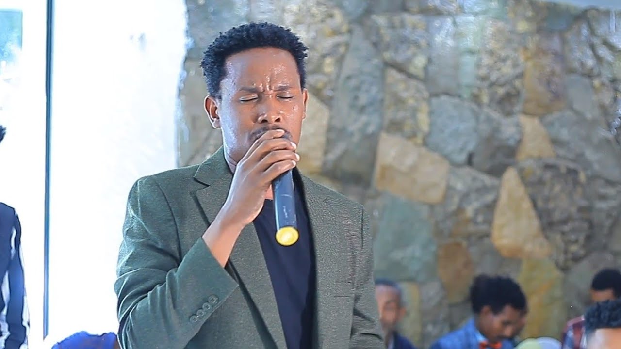 ዘማሪ ሞገስ በምሻ ሰበካ ኮንፍረንስ  Amazing Time Moges amanuel official