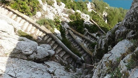Mediterranean Steps Gibraltar - why do I always underestimate them?!
