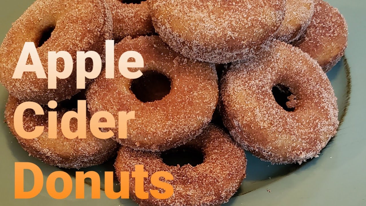 HOMEMADE BAKED APPLE CIDER DONUTS