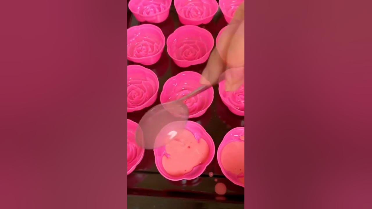 Mesteri kue naga sari!? Terkuak sudah asal usul jajanan kue ini #shorts