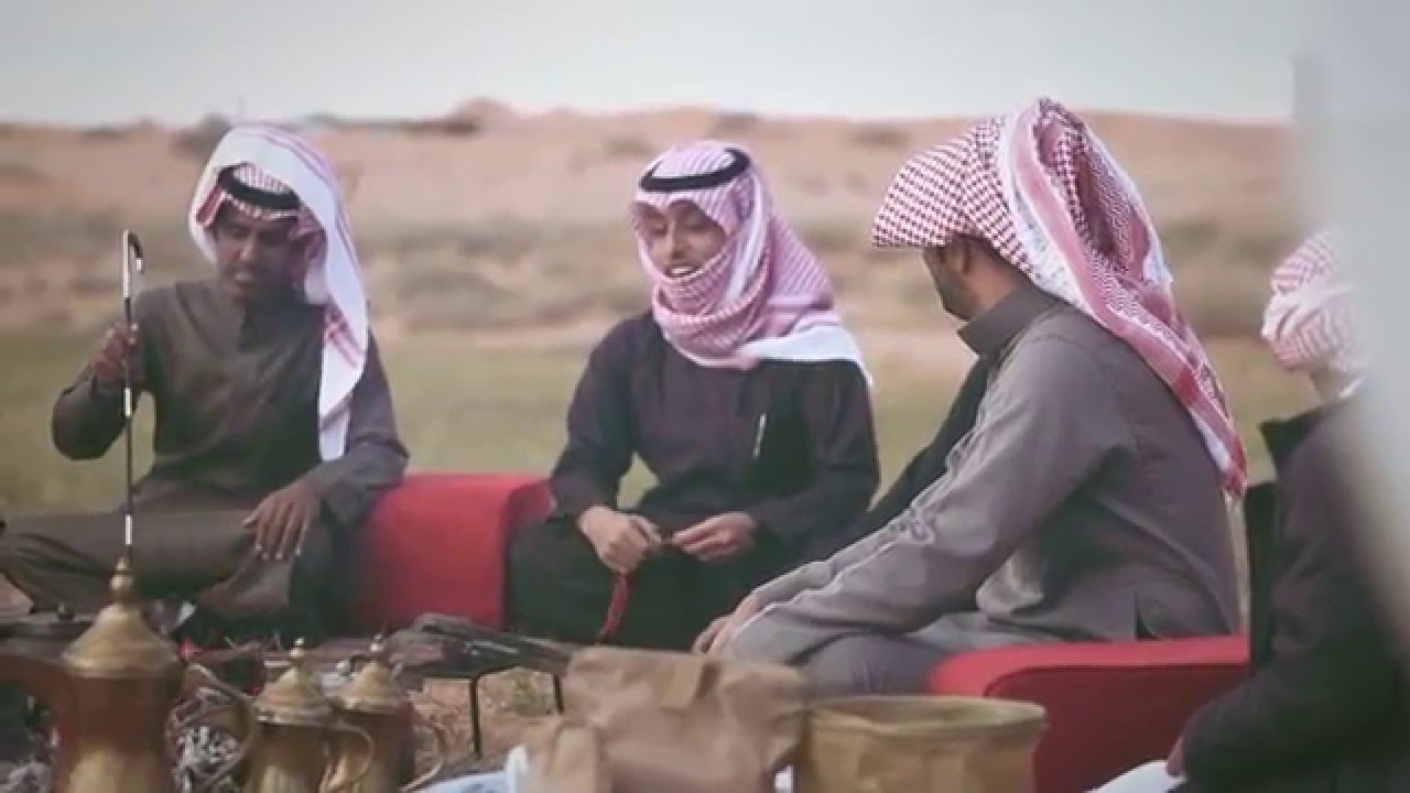 هزني بالحشا   اداء  خالد عبدالعزيز