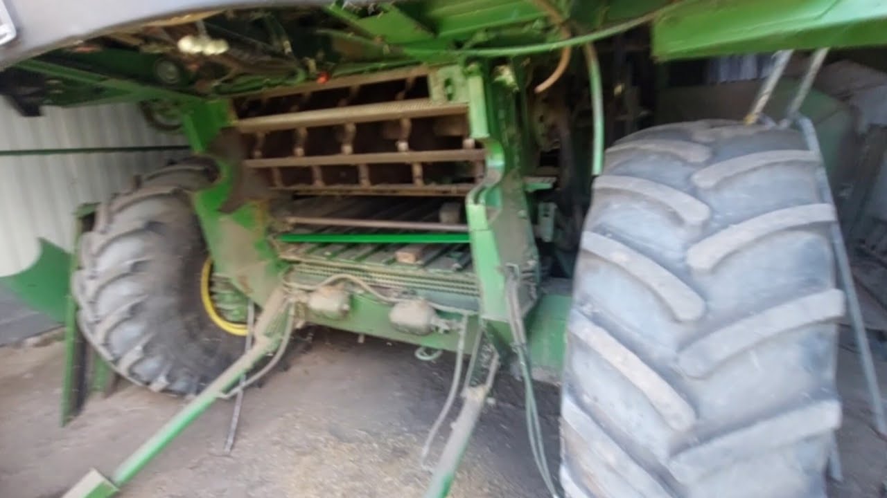 Tyko cepy, klepisko I spółka/ Przygotowanie do żniw John Deere 2054