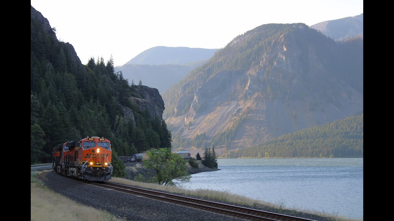 Trains along the BNSF Fallbridge Subdivision