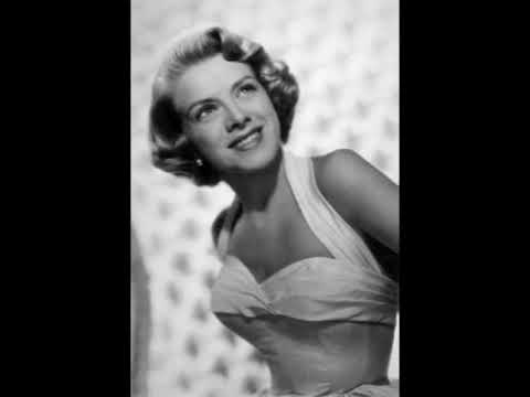 The Best Things Happen When You're Dancing (1954) - Rosemary Clooney and The Mellomen