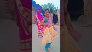 Kaise.\nKharab mummy , gujara balam awara ne kali gaya