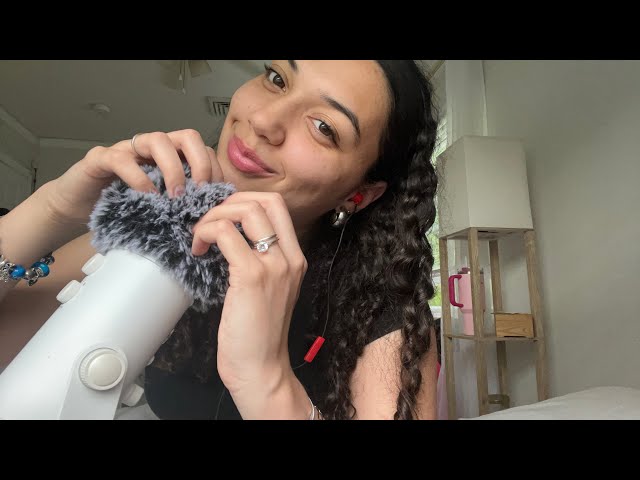 ASMR searching for bugs 🐜 fluffy mic scratching and mouth sounds