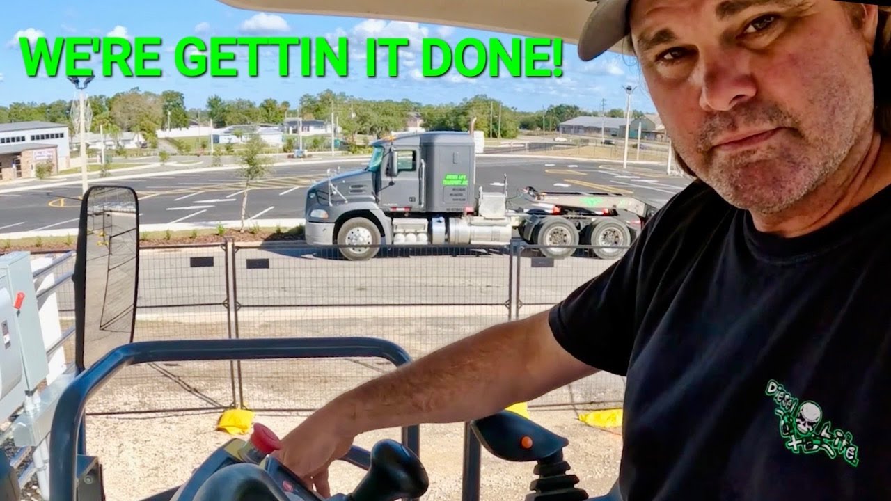 Me The 1 Stack MACK & A Missing Mudflap - YouTube