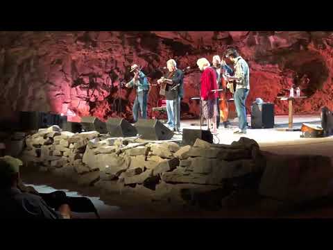 Straight from The Andy Griffith Show!  The Dillards with Maggie Peterson “There is a Time”