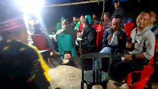 Karaoke Lagu Merah Menahan Benci 