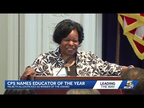 Bond Hill Academy teacher wins CPS Educator of the Year award