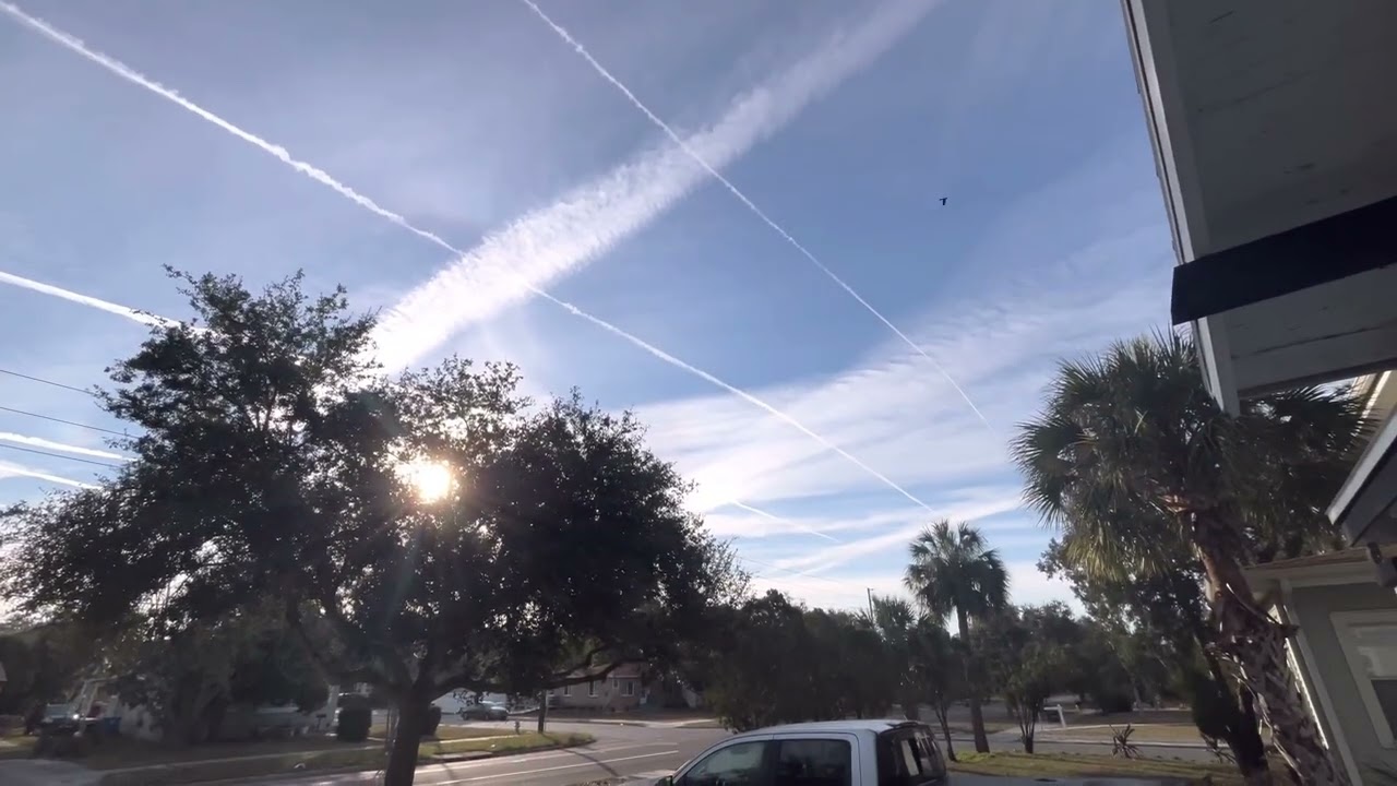 Chemtrail weather modification over St Petersburg Florida January 30, 2026