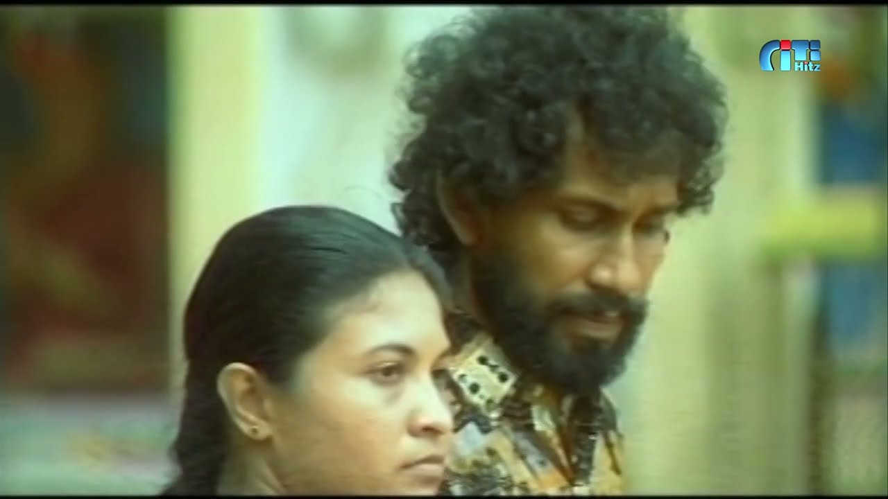 සල්ලි නැත්තං ආදරේ පෑල දොරින් පැනලා යනවා