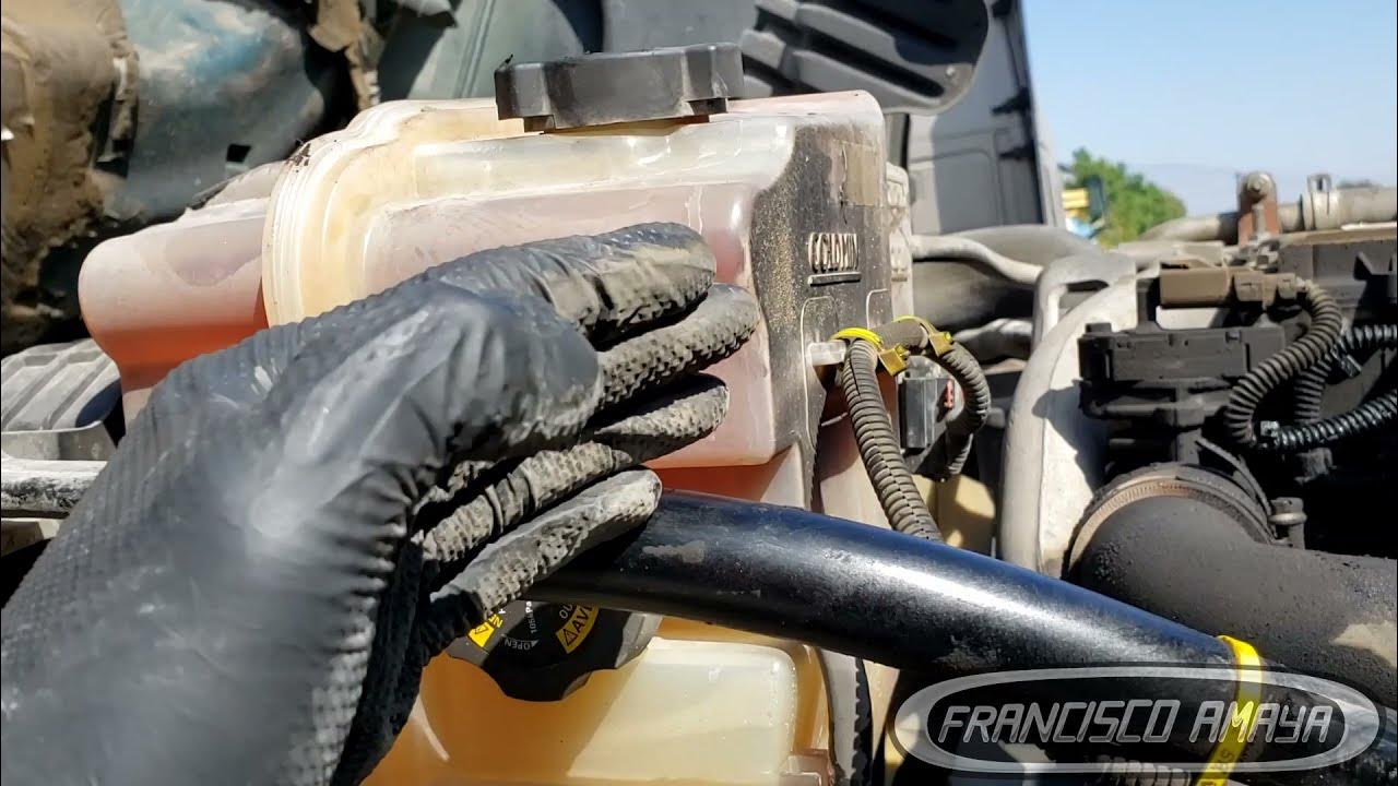 Freighliner cascadia coolant radiator hose suck in collapsed in the