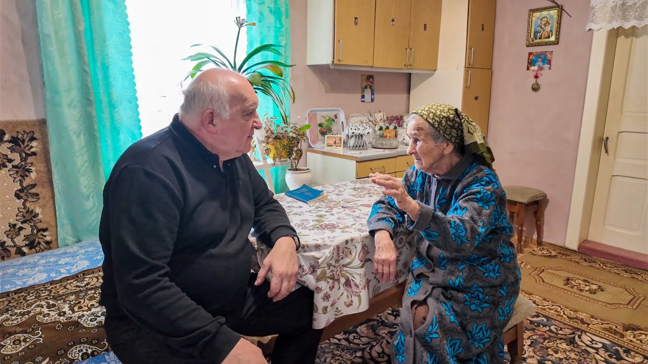 Вона виховала 11 дітей САМА і не зламалась — справжня сила української жінки