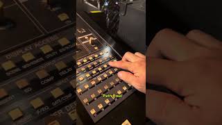 PM5D como deixar todos auxiliares em Pré Fader de uma vez