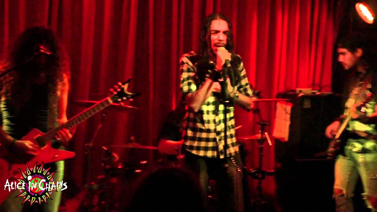 Mauser - Junkhead (Tributo a Alice in chains@ Yield bar, Lima - Peru 12/05/12)